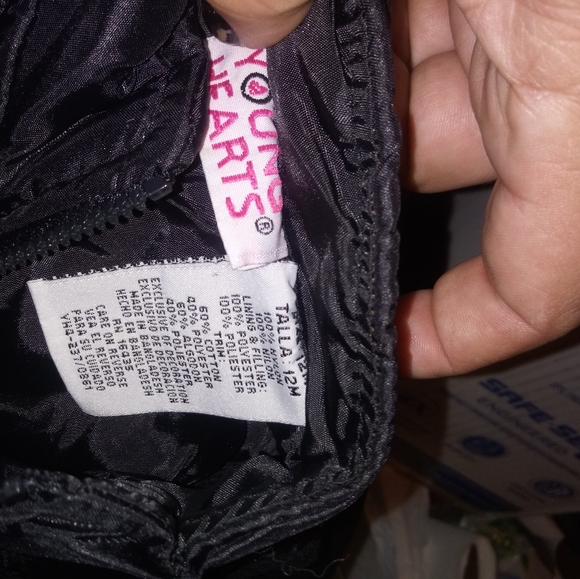 12M puffy vest - Picture 2 of 2